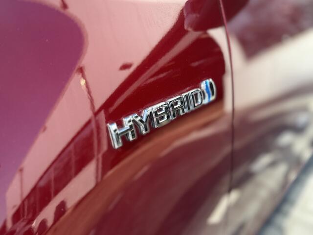 Toyota YARIS 1.5 Hybrid Aspiration Navigatie, Lichtmetalen velgen , All-in Rijklaarprijs