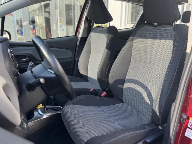 Toyota YARIS 1.5 Hybrid Aspiration Navigatie, Lichtmetalen velgen , All-in Rijklaarprijs