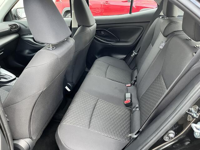 Toyota YARIS Cross 1.5 Hybrid 115 Active Limited Navi Parkeersensoren V+A Carplay Android Auto