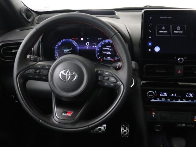 Toyota YARIS Cross 1.5 Hybrid 130 GR Sport | Apple CarPlay | JBL | Panodak |