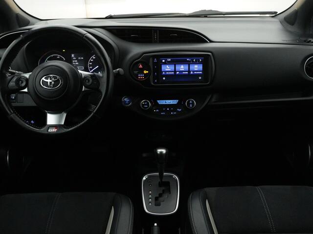 Toyota YARIS 1.5 Hybrid Gr-Sport Limited | Camera | Climate Control | LM velgen | Cruise Control | Half leder |