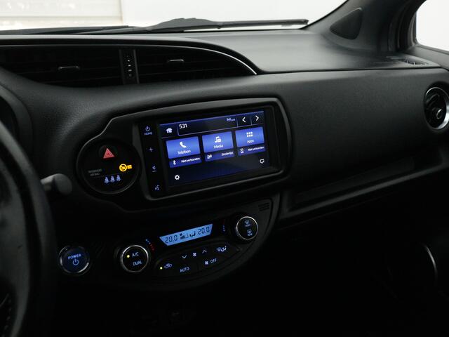 Toyota YARIS 1.5 Hybrid Gr-Sport Limited | Camera | Climate Control | LM velgen | Cruise Control | Half leder |