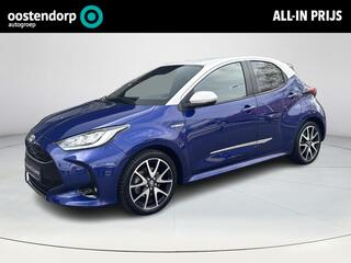 toyota-yaris-1.5-hybrid-bi-tone--0