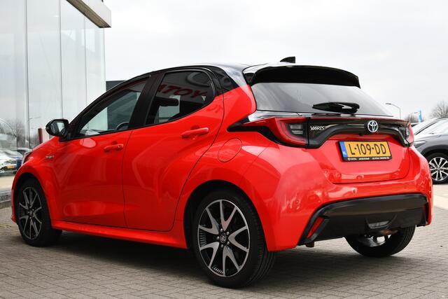 Toyota YARIS 1.5 Hybrid Launch Edition Automaat 116pk | Dodehoekdetectie | Head-up | JBL audio | NL-auto | Dealer-onderhouden |
