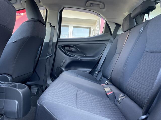 Toyota YARIS 1.0 VVT-i Active | Apple CarPlay Android Auto | DAB | Elektr. Ve