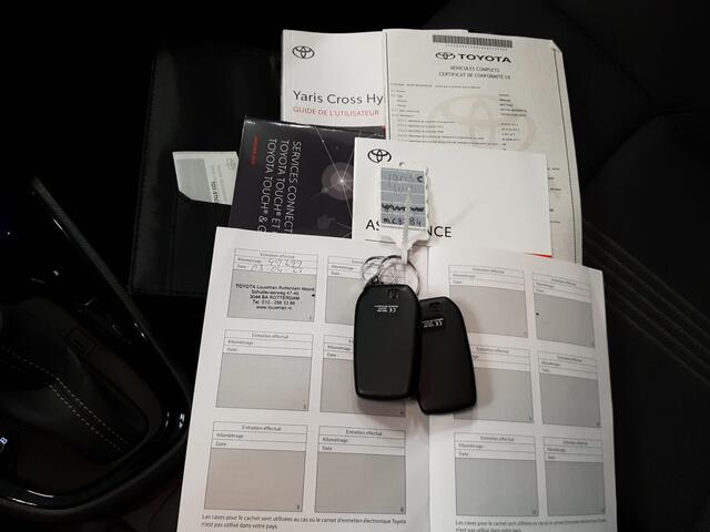 Toyota YARIS Cross 1.5 Hybrid Adventure Limited | Panoramadak | Head-up display | Half leder |