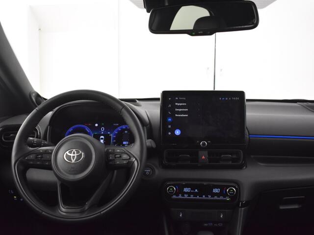 Toyota YARIS 1.5 Hybrid 130 Launch Edition | Stuur en Stoelverwarming | HUD |