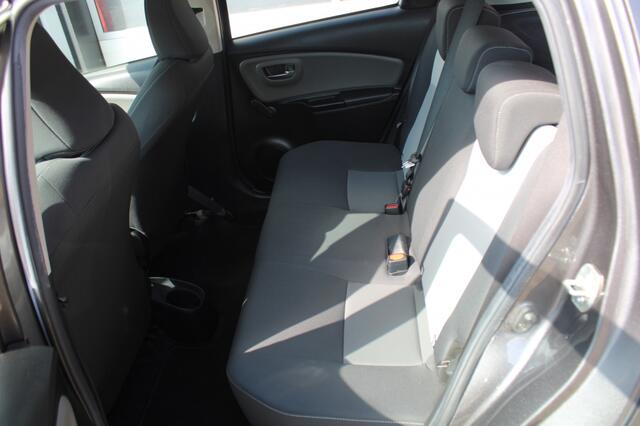 Toyota YARIS 1.0 VVT-i Active