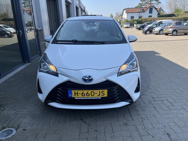 Toyota YARIS 1.5 Hybrid Active