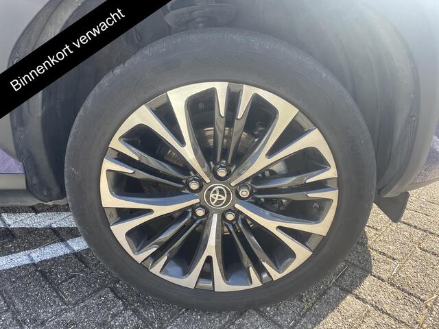 Toyota YARIS Cross 1.5 Hybrid Executive | Panoramadak | JBL-Audio | Parkeersensoren Voor & Achter |
