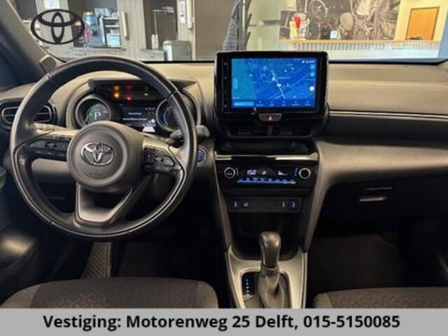 Toyota YARIS Cross 1.5 HYBRIDE DYNAMIC LUXERY AWD BI-TONE BLIND SPOT . NAVI.CAMERA. PDC V+A. GARANTIE TOT 5-2022