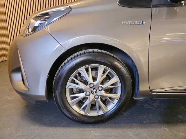 Toyota YARIS 1.5 Hybrid Aspiration Navi - Achteruitrijcamera - Climate Control