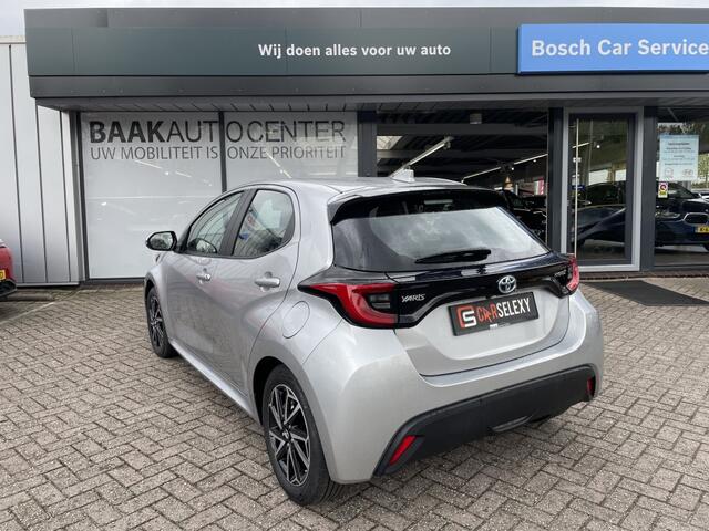 Toyota YARIS 1.5 Hybrid 115 Bns