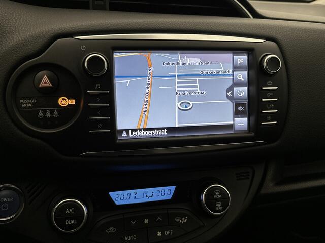 Toyota YARIS 1.5 Hybrid Y20 | Navigatie | Achteruitrijcamera | Orgineel NL Auto