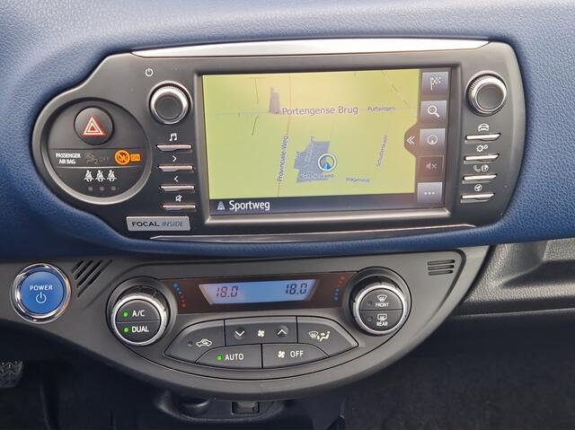 Toyota YARIS 1.5 Hybrid Bi-Tone Navi - NL Auto - Top Onderhouden