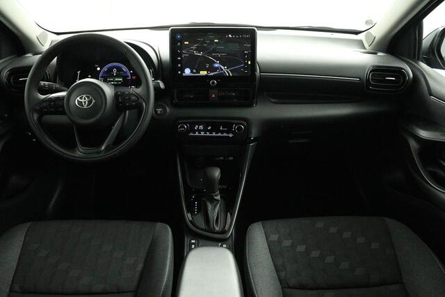 Toyota YARIS 1.5 Hybrid 115 First Edition | Apple Carplay/Android Auto | Parkeercamera | Adaptieve Cruise-Control | Draadloze Telefoonlader |