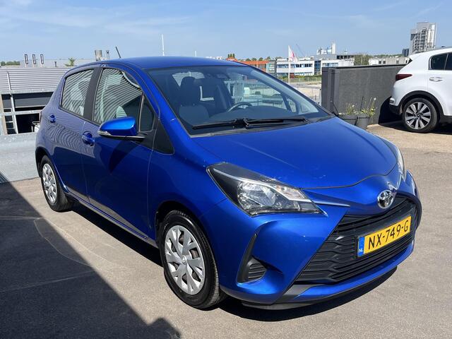 Toyota YARIS 1.0 VVT-i Comfort Airco, Bluetooth, Volledig dealeronderhouden, 5-deurs