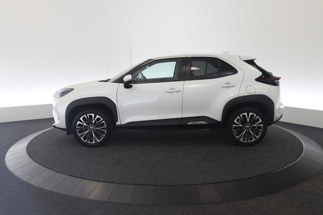 Toyota YARIS Cross 1.5 Hybrid Executive | Stoelverwarming | ACC