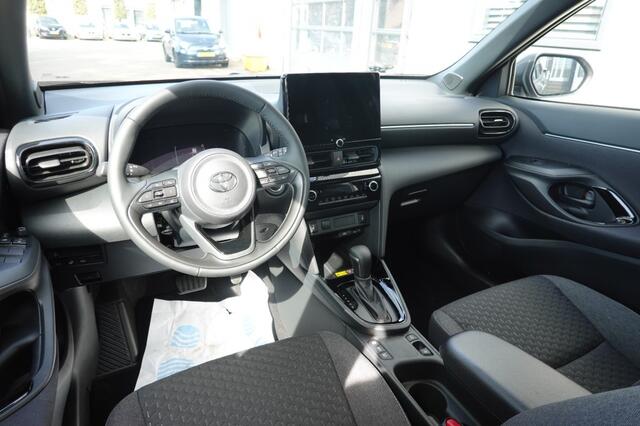 Toyota YARIS 1.5 HYBR 115 ACTIVE Winterpack Draadloos laden