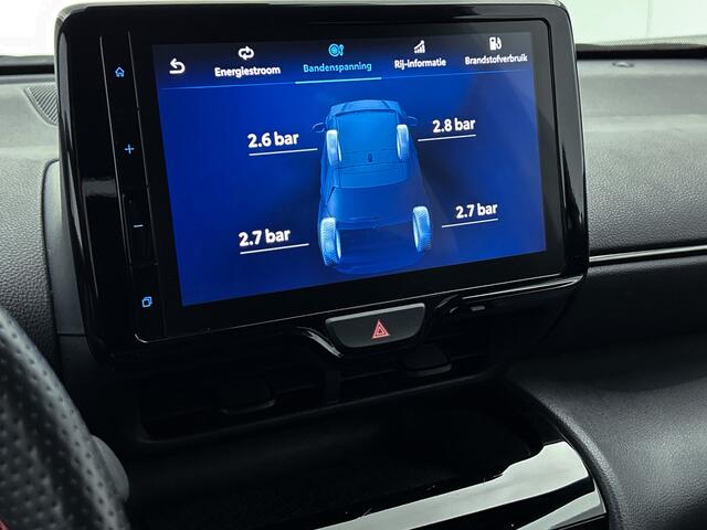 Toyota YARIS Cross 1.5 Hybrid GR Sport | Stoelverwarming | Dealer Onderhouden | Bi-Tone | Navigatie | All Season Banden |