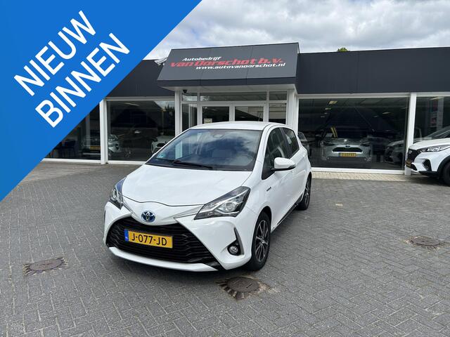 Toyota YARIS 1.5 Hybrid Design Sport Trekhaak !!!!