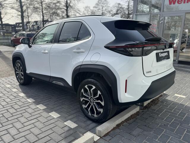 Toyota YARIS Cross 1.5 Hybrid 130 Style Edition Parkeersensoren V+A, Dodehoeksensor, Navigatie , All-in Rijklaarprijs