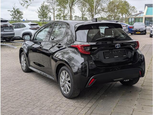Toyota YARIS 1.5 Hybrid Dynamic Plus | Clima | Cruise | Stoel & stuurverwarming | Camera