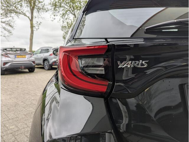 Toyota YARIS 1.5 Hybrid Dynamic Plus | Clima | Cruise | Stoel & stuurverwarming | Camera