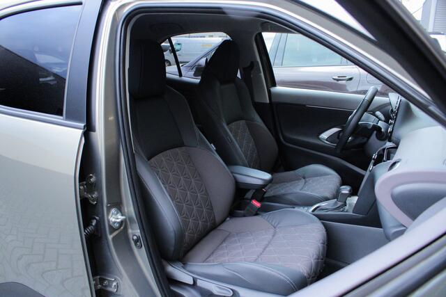 Toyota YARIS Cross 1.5 Hybrid Executive |360camera|elek klep|leder|navigatie|parkeersensoren|