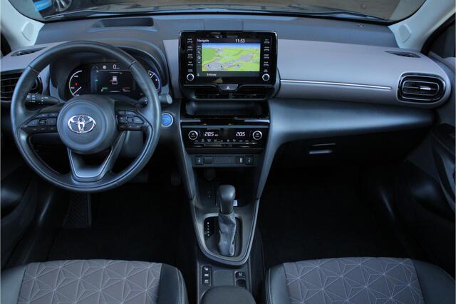 Toyota YARIS Cross 1.5 Hybrid Executive |360camera|leder|parkeersensoren|elek klep|