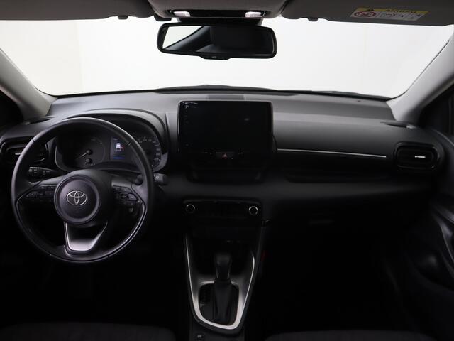 Toyota YARIS 1.5 Hybrid 115 Active poetsen 01-05