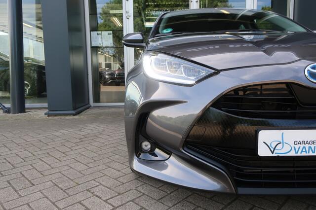 Toyota YARIS 1.5 HYBRID, Adaptive Cruise Control, All Season Banden, LED, etc