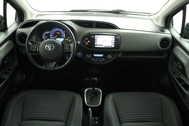 Toyota YARIS 1.5 Hybrid Dynamic | Navigatie | Cruise Control | Parkeercamera |