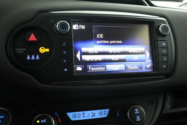 Toyota YARIS 1.5 Hybrid Dynamic | Navigatie | Cruise Control | Parkeercamera |