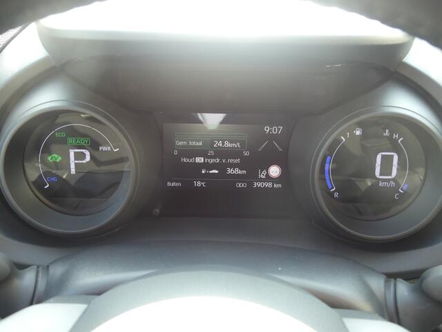 Toyota YARIS 1.5 Hybrid Dynamic | Camera | Stoelverwarming