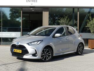 toyota-yaris-1.5-hybrid-dynamic--c