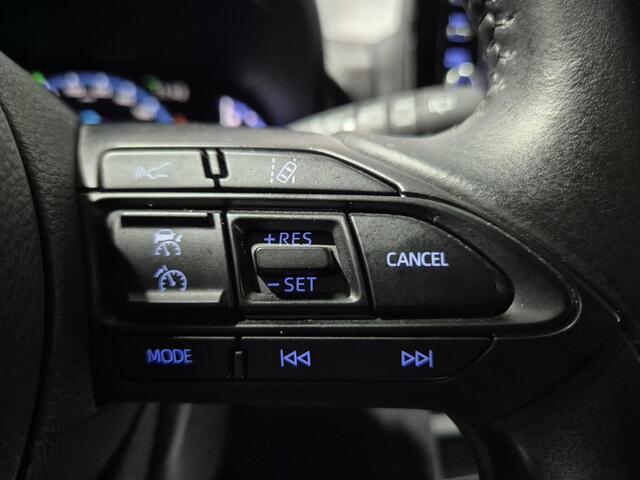 Toyota YARIS Cross 1.5 Hybrid Dynamic edition | Parkeersensoren voor + achter | Smart key | Privacy glass | Apple Carplay & Android Auto | Navigatie