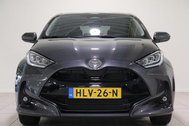Toyota YARIS 1.5 Hybrid 115 Dynamic, Blind Spot, Apple Carplay, Android Auto, Stoelverwarming, Stuurverwarming, Parkeersensoren, LED verlichting, 16 inch LM velgen!