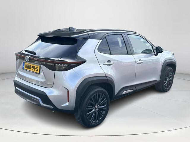 Toyota YARIS Cross 1.5 Hybrid Adventure | Two-tone| Navigatie | Stoelverwarming | Camera achter |