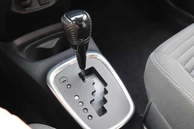 Toyota YARIS 1.5 Hybrid Dynamic Camera / Climate Control / Navigatie / 1e eigenaar