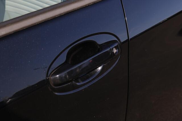 Toyota YARIS 1.5 VVT-i Active