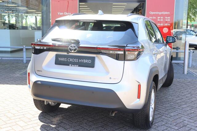 Toyota YARIS Cross 1.5 Hybrid 115 Active, Parkeersensoren
