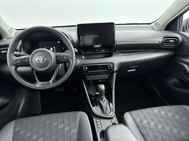 Toyota YARIS 1.5 Hybrid 115 First Edition