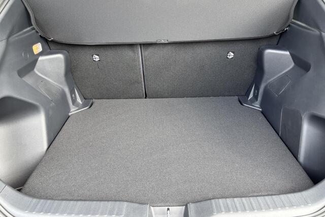 Toyota YARIS Cross 1.5 Hybrid 115 First Edition Parkeersensoren, Apple carplay, Android auto.