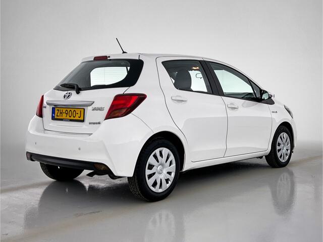 Toyota YARIS 1.5 Hybrid Lease Limited | Navigatie | Dealer Onderhouden | Camera | Parkeersensor | Cruise Control |