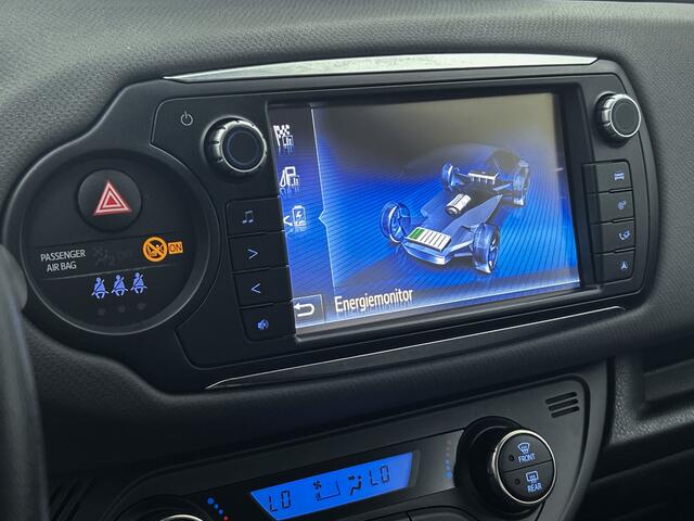 Toyota YARIS 1.5 Hybrid Lease Limited | Navigatie | Dealer Onderhouden | Camera | Parkeersensor | Cruise Control |