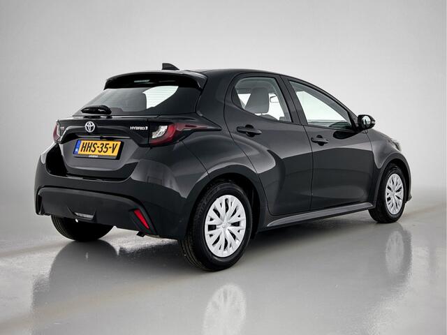 Toyota YARIS 1.5 Hybrid Active | 1e Eigenaar | BTW'er | Apple Carplay / Android Auto | Camera | Radar Cruise Control |