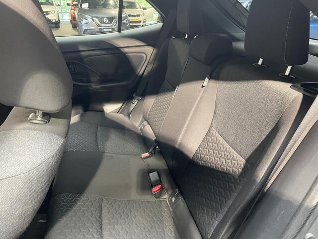 Toyota YARIS Cross 1.5 Hybrid Dynamic Apple/AndroidCarplay | Camera | Airco |