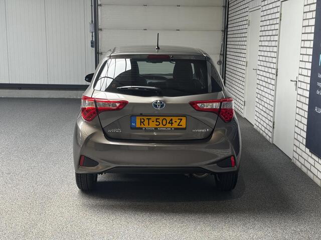 Toyota YARIS 1.5 Hybrid Executive automaat