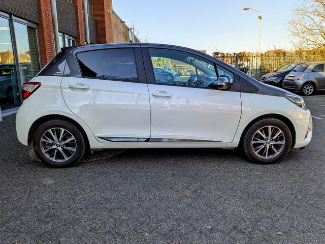 Toyota YARIS 1.5 VVT-i Y20,Navi,PDC,1 jaar garantie